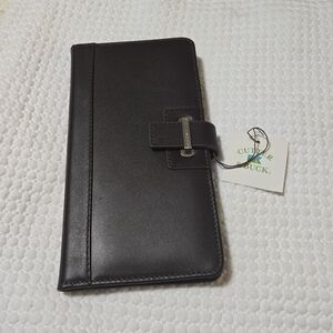 NWT Cutter & Buck American Classic Genuine Leather Travel Wallet